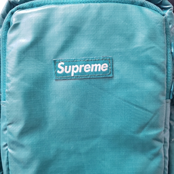 Supreme Bags Authentic Supreme Crossbody Bag Poshmark